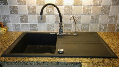 granit mosogato 16